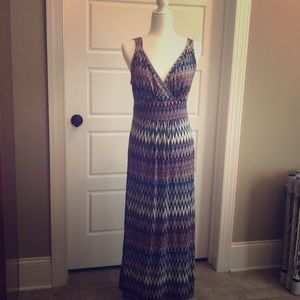 Loveapella maxi dress